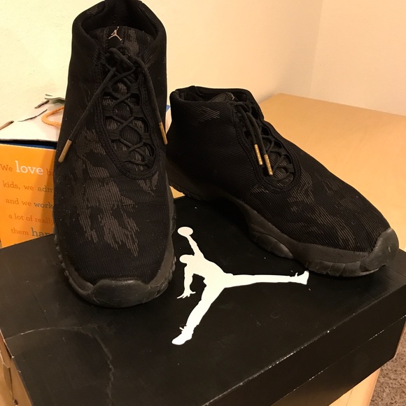 Jordan Future "Sequoia Camo" - Picture 2 of 3